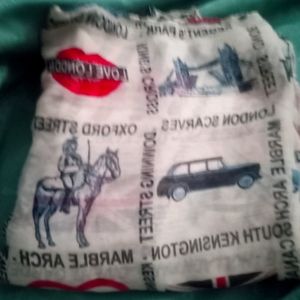 London Print Scarf